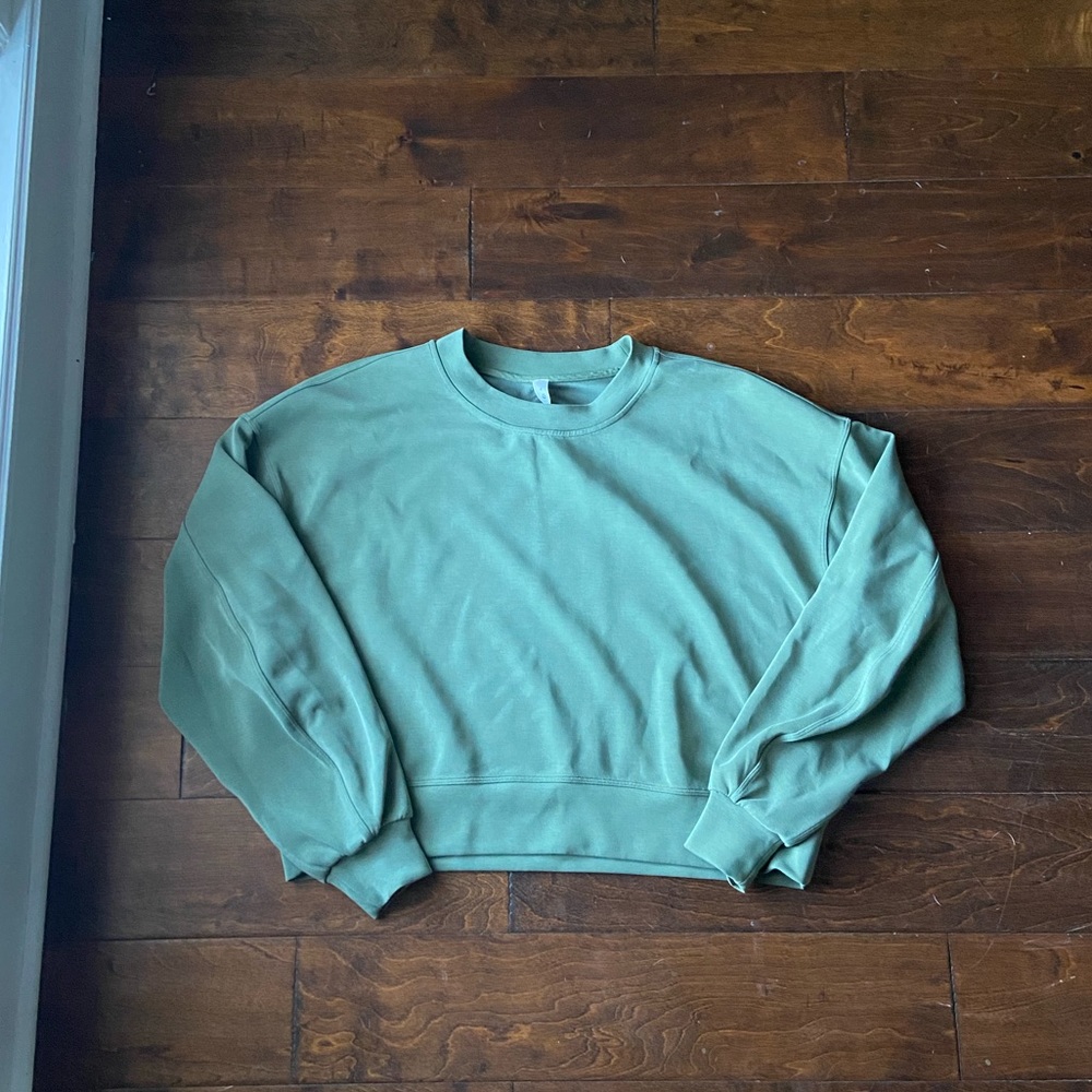lululemon softstreme perfectly oversized cropped crew sweatshirt